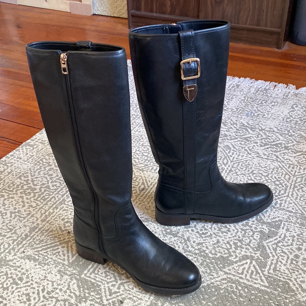 COACH Easton black calf boots size 8B / 38